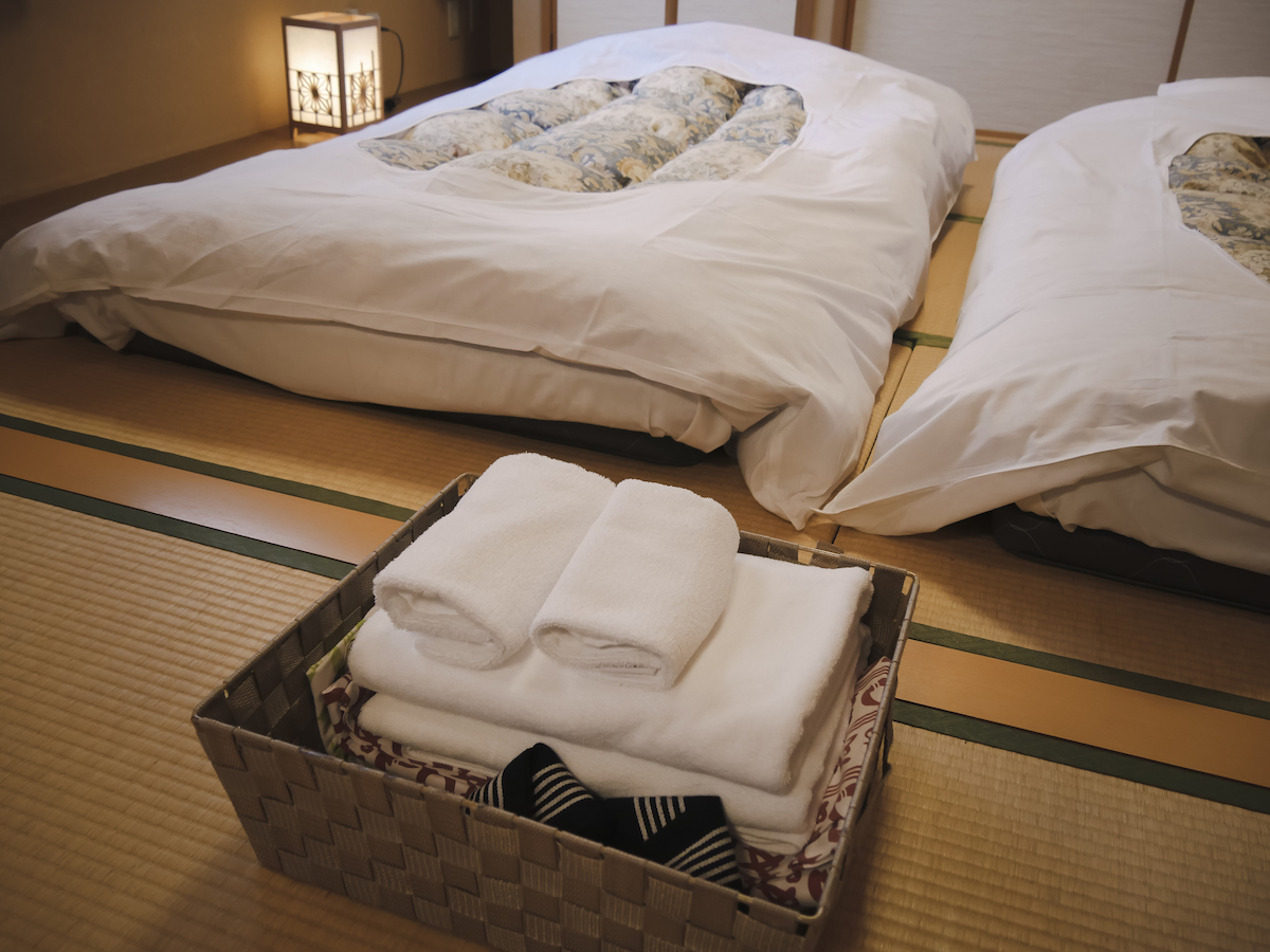 Enjoy the use of yukata (traditional bath robes) during your stay